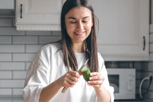 Plant-Based Alternatives Challenge Conventional Beauty Formulations