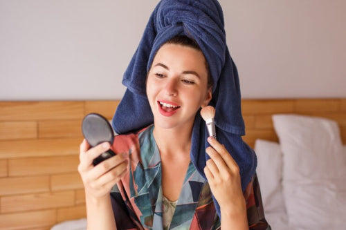 How Clean Makeup Supports Healthier-Looking Skin