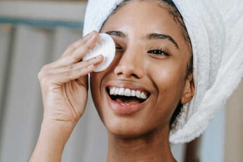 How Clean Ingredients Support Everyday Skin Wellness