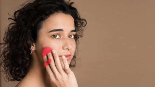 How to Care for Sensitive Skin While Wearing Makeup