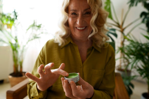 What Makes Organic Beauty Suitable for Mature Skin