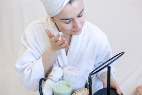 How Certified Organic Cosmetics Fit Daily Beauty Routines