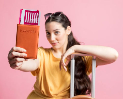 How Frequent Travelers Prioritize Portable Clean Beauty Solutions