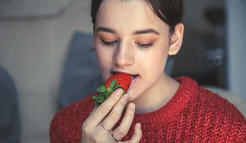 Cruelty-Free Lip Stains Last Through Meals and Conversations