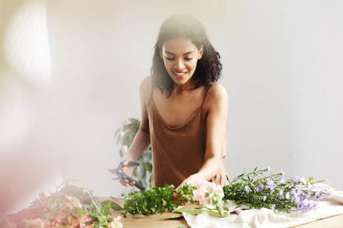 How Liht Organics is Empowering Women Through Clean Beauty
