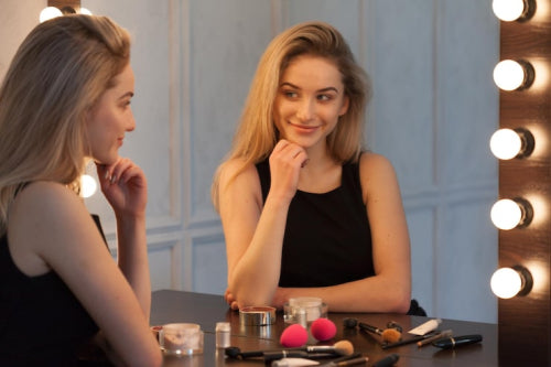 How Makeup Can Support a Glowing Complexion