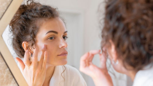 Skin-Friendly Alternatives to Heavy Foundation