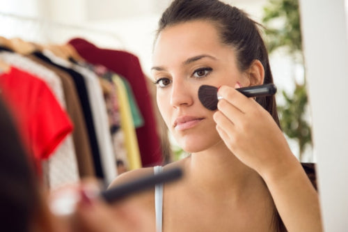 How to Choose the Best Organic Makeup for Your Wardrobe