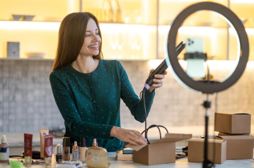 How Conscious Consumers Are Reshaping the Cosmetics Industry