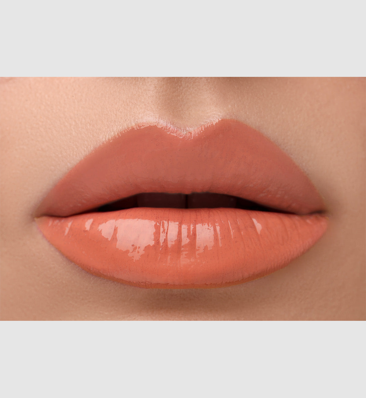 ملمع شفاه براق مرطب