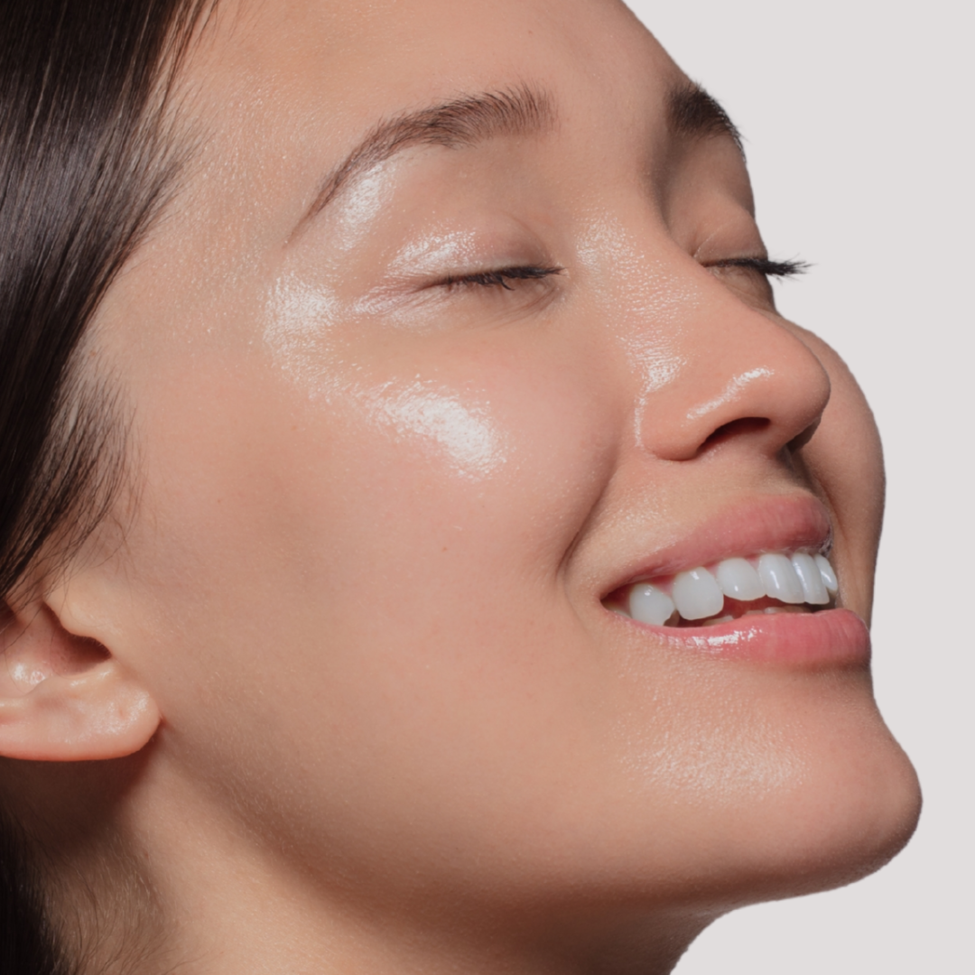 Model wearing Pore Perfection Primer
